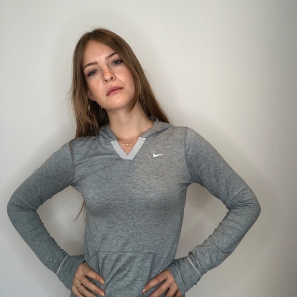 Nike Fast Drying Work Out Hoodie - Picture 3 of 4